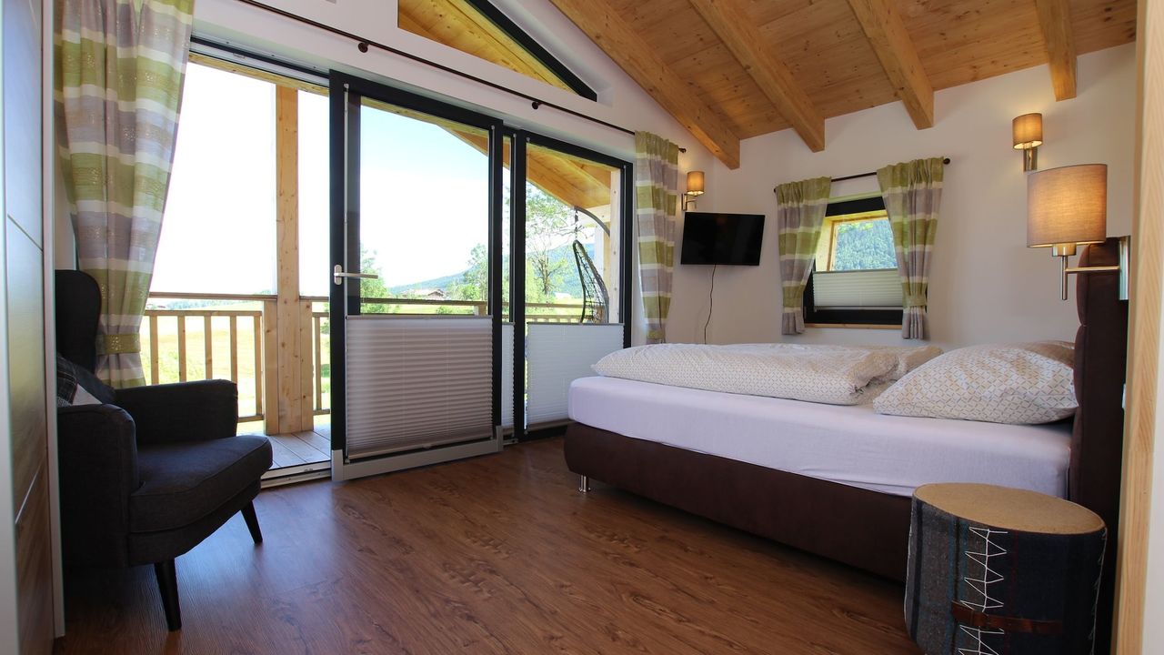 BedRoom BedRoom